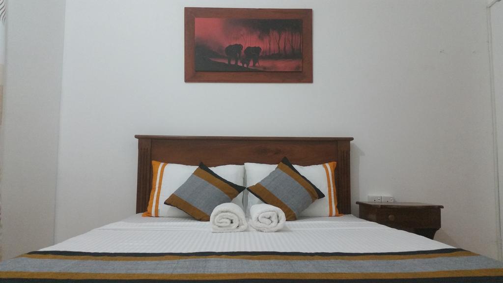 Sanasuma Rest Hotel Anuradhapura Luaran gambar