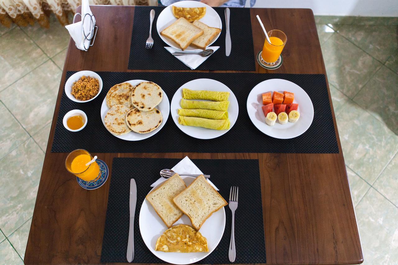 Sanasuma Rest Hotel Anuradhapura Luaran gambar