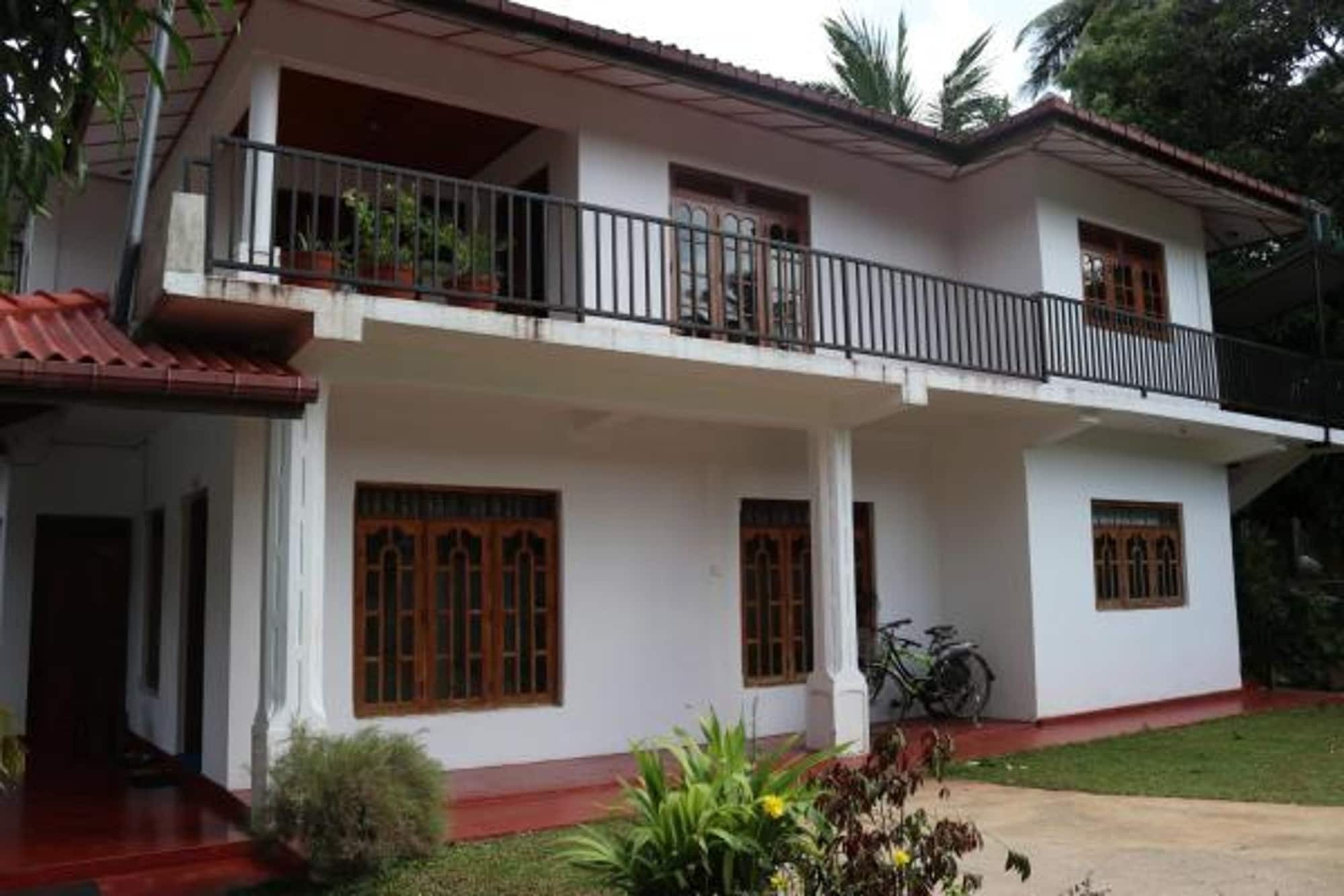 Sanasuma Rest Hotel Anuradhapura Luaran gambar